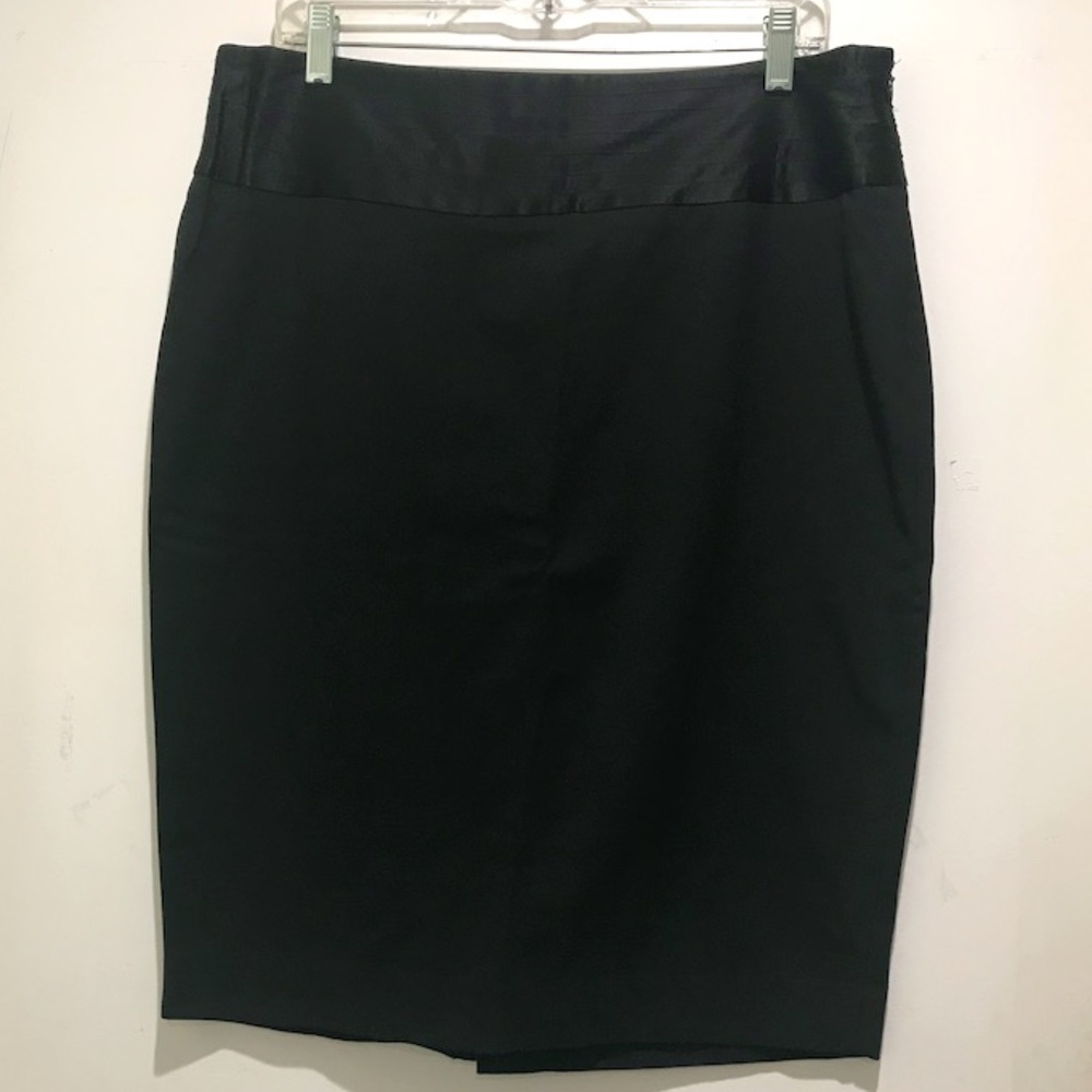 Old Navy Women's Black Stretch Skirt Sz 10